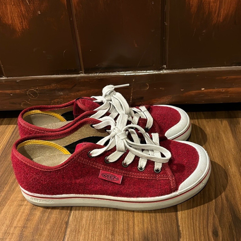 Keen Red Sneakers Size 6